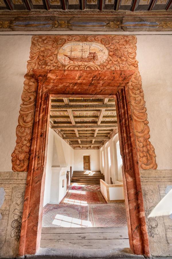 Palac Gorzanow Dış mekan fotoğraf