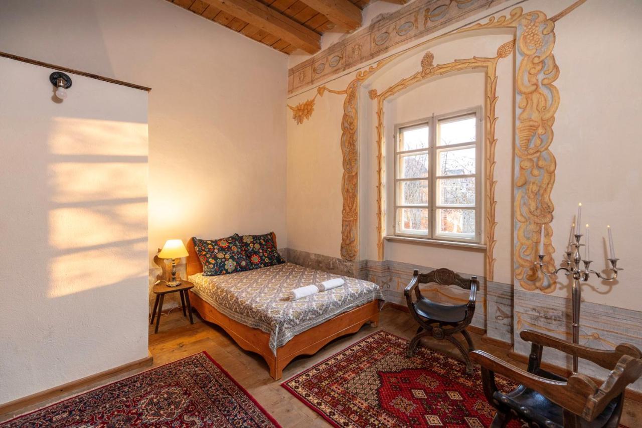 Palac Gorzanow Dış mekan fotoğraf