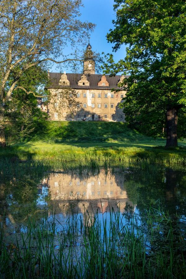 Palac Gorzanow Dış mekan fotoğraf